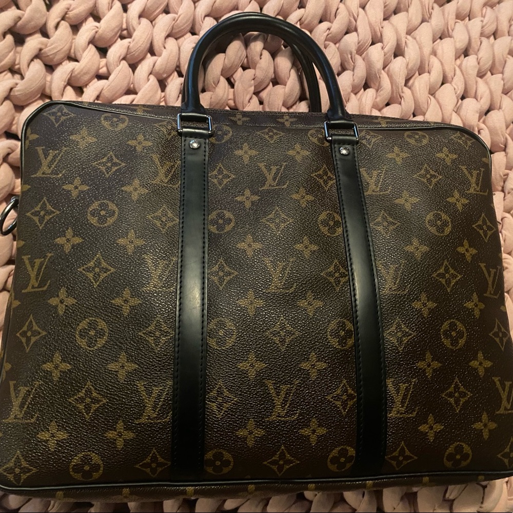 ❌SOLD❌ Louis Vuitton Briefcase (Porte-Documents Voyage PM)